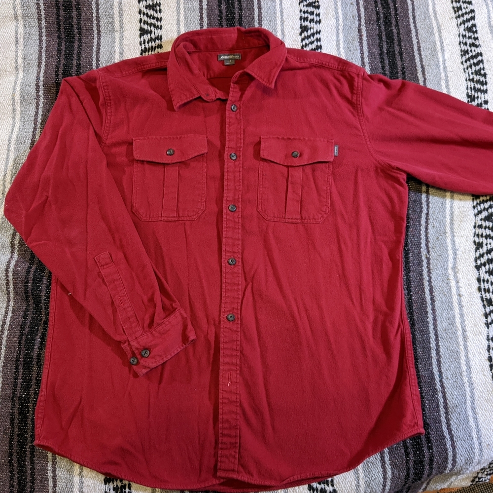 Large red men's Eddie Bauer flannel